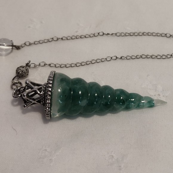 Green Aventurine Spiral Pendulum - Picture 5 of 5